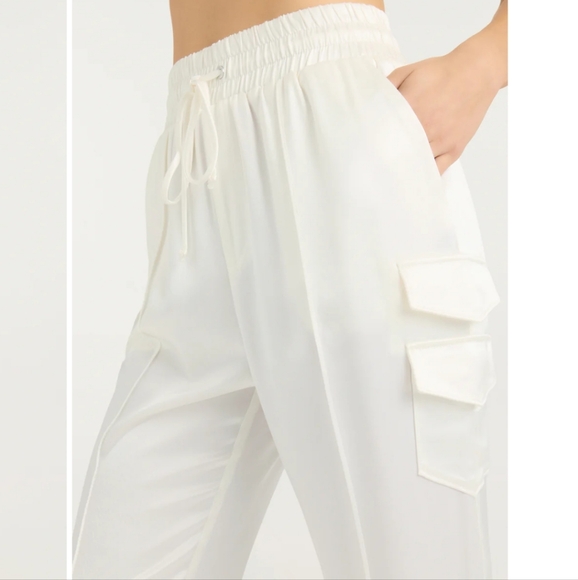 NWT$395 Cinq a Sept Sarie High Rise Cargo Pocket Ivory Track Pants Trousers Sz S - Picture 8 of 16